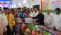 দুর্গোৎসবে শিশু-মায়েদের বস্ত্র ও অর্থ বিতরণ দুর্গোৎসবে শিশু-মায়েদের বস্ত্র ও অর্থ বিতরণ