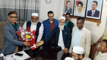 মামুন মাহমুদের সাথে কাসেমীর শুভেচ্ছা বিনিময়