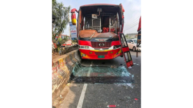 স্নানোৎসবে যাওয়ার পথে বাস চাপায় প্রাণ গেল নারীর