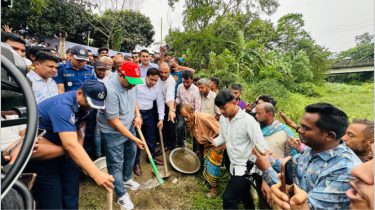আড়াইহাজারে রামচন্দ্রী খাল পুনঃখনন কাজের উদ্বোধন আড়াইহাজারে রামচন্দ্রী খাল পুনঃখনন কাজের উদ্বোধন