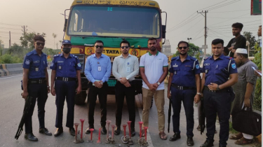 নারায়ণগঞ্জে শব্দ দূষণের অভিযোগে ৪ যানবাহনকে জরিমানা ও হর্ণ জব্দ
