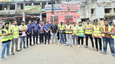 যানজট নিরসনে মাঠে নামল বিকেএমইএ-চেম্বার-মডেল গ্রুপের স্বেচ্ছাসেবীরা