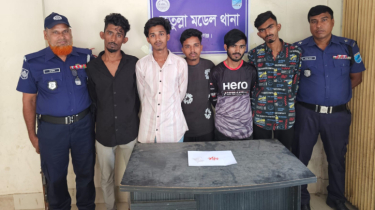 ফতুল্লায় ইয়াবাসহ ৫ মাদক ব্যবসায়ী গ্রেপ্তার