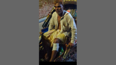 বন্দরে রিকশা চালকের ওপর ছিনতাইকারীদের হামলা
