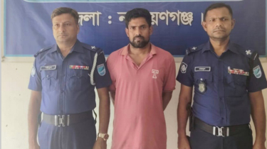 বৈষম্যবিরোধী ছাত্র আন্দোলনের মামলার আসামি রাজু গ্রেপ্তার বৈষম্যবিরোধী ছাত্র আন্দোলনের মামলার আসামি রাজু গ্রেপ্তার