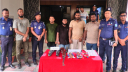 চাকরির প্রলোভনে অস্ত্র লুট: নারায়ণগঞ্জে অস্ত্র ও গুলিসহ গ্রেপ্তার ৪ চাকরির প্রলোভনে অস্ত্র লুট: নারায়ণগঞ্জে অস্ত্র ও গুলিসহ গ্রেপ্তার ৪