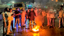 ভিপি নুরের ওপর হামলা, সোনারগাঁয় টায়ারে আগুন জ্বালিয়ে মহাসড়ক অবরোধ