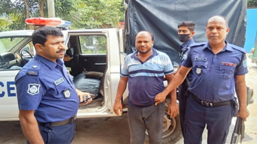 বন্দরে মুছাপুর ইউনিয়ন যুবলীগ নেতা শামীম গ্রেফতার