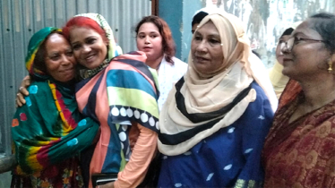 ব্রাহ্মন্দী ইউনিয়নে পারভীন আক্তারের গণসংযোগ ব্রাহ্মন্দী ইউনিয়নে পারভীন আক্তারের গণসংযোগ