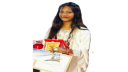 সম্মাননা পেলেন সাংবাদিক কন্যা মিম ইসলাম সম্মাননা পেলেন সাংবাদিক কন্যা মিম ইসলাম