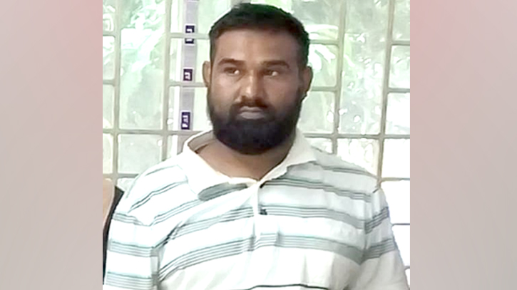 বন্দরে জাপাকর্মী দেলোয়ার গ্রেপ্তার  