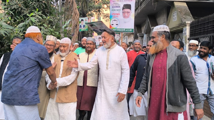 জামায়াত ক্ষমতায় গেলে সরকারি টাকায় পকেট ভরবেনা : মাও. মঈনুদ্দিন