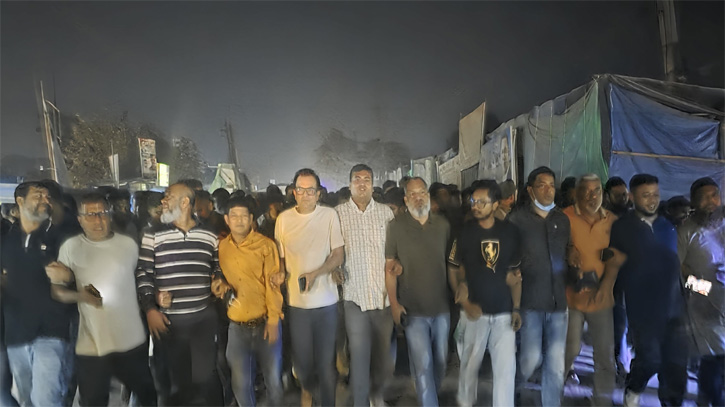 রিয়াদ চৌধুরীর নেতৃত্বে ফতুল্লায় বিএনপির মিছিল