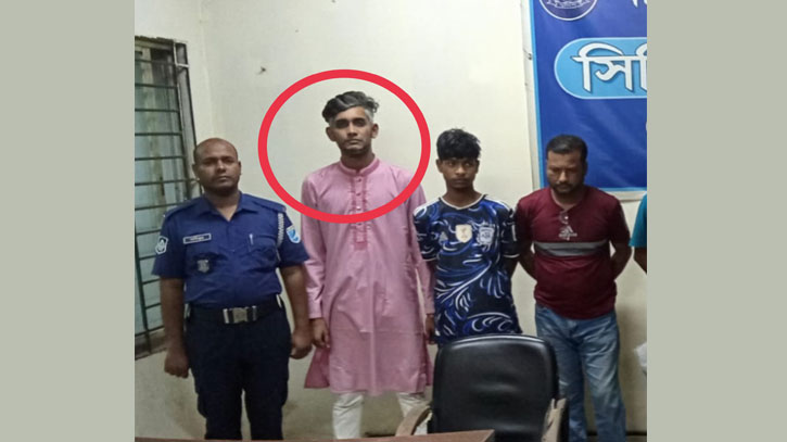 সিদ্ধিরগঞ্জে তালাকের পর ঘরে আটকে রেখে গৃহবধূকে ধর্ষণ, ধর্ষক সাবেক স্বামী গ্রেপ্তার সিদ্ধিরগঞ্জে তালাকের পর ঘরে আটকে রেখে গৃহবধূকে ধর্ষণ, ধর্ষক সাবেক স্বামী গ্রেপ্তার